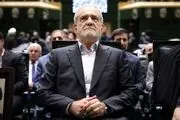 دشمن نمی‌تواند ما و ملت را با زدن، کشتن و ترور کردن، از صحنه خارج کند/ آمریکا برخلاف قواعد بین‌المللی اجازه می‌دهد که اسرائیل به کشور ما تجاوز و حمله کند