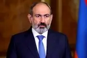 فرود اضطراری بالگرد نخست‌ وزیر ارمنستان در ورزشگاه! 