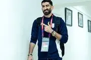  علیرضا بیرانوند روی دست جنیفر لوپز زد!/ فیلم