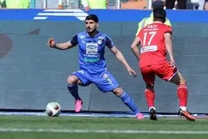 بمب جدید نقل وانتقالات آبی‌پوشان / مدافع سپاهانی به استقلال آمد؟