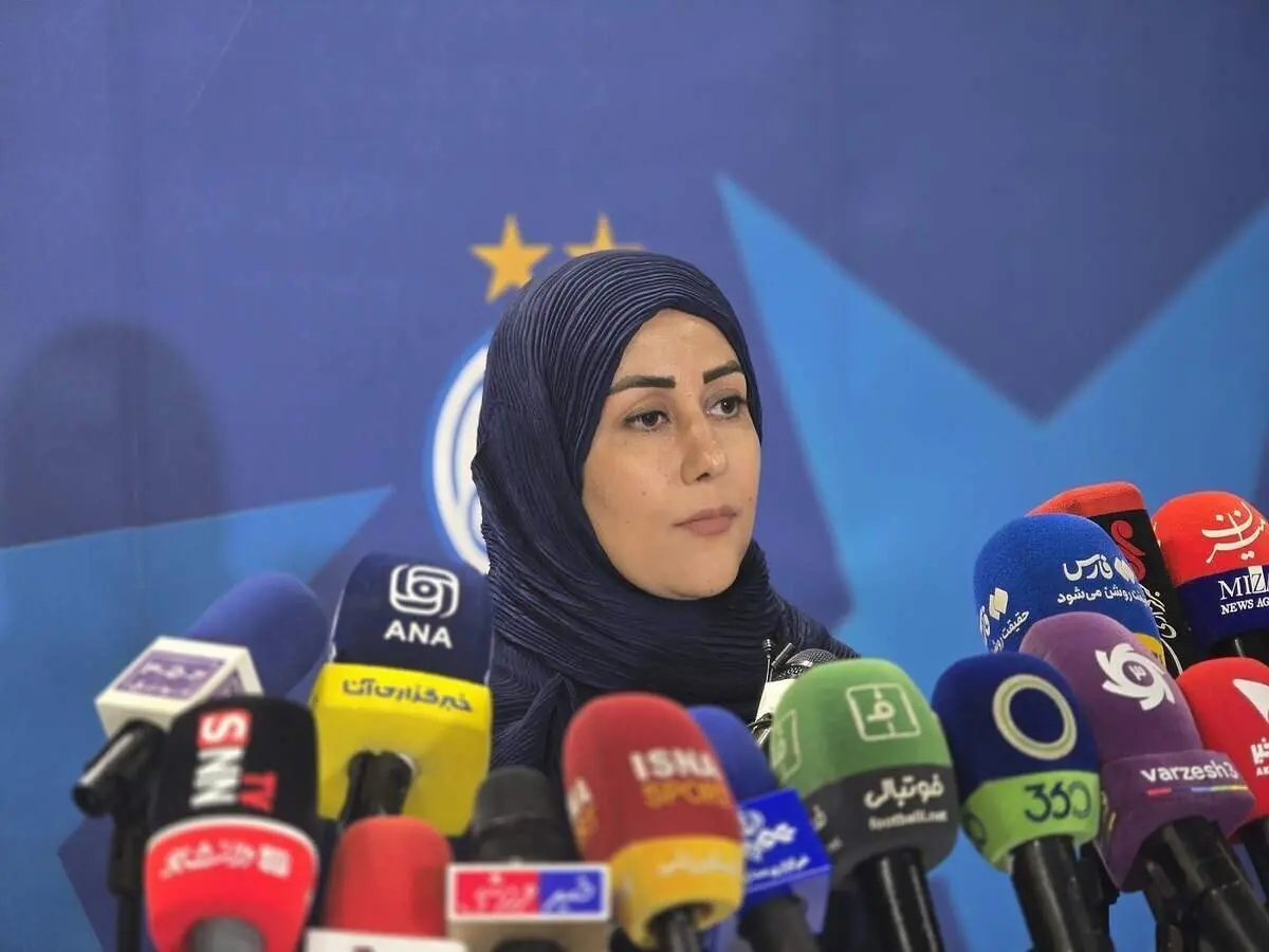 واکنش تند سخنگوی استقلال به توئیت جنجالی آذری جهرمی!