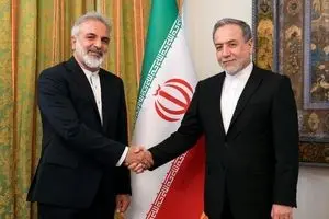 دیدار سرکنسول ایران در حیدرآباد با سیدعباس عراقچی