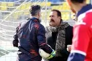 وحید قلیچ عذر رضا درویش را خواست؛ من حق را به بیرانوند می‌دهم!