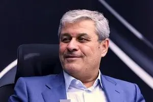 تاجگردون: عارف سرمایه ملی است؛ نه می‌توان او را نادیده گرفت، نه کنار گذاشت