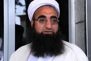 این امام‌ جمعه اهل سنت به قتل در صورت دیدار با رهبری تهدید شد + عکس 