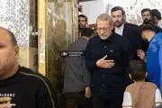 زیارت لاریجانی پس از بازگشت از روسیه  + عکس 