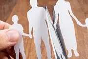 اقدام خجالت آور یک زن با دامادشان/ با سر رسیدن شوهرش دست زن خائن رو شد!
