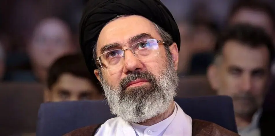 رهبر انقلاب: کلید هرچه قوی‌تر شدن ایران، مرزشکنی علمی نخبگان است