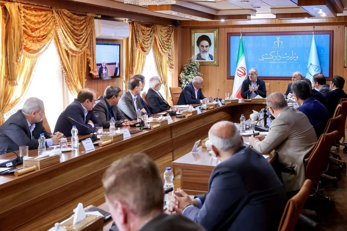 پزشکیان: با اجرای FATF داخلی، بسیاری از مصادیق فساد رفع می‌شود 