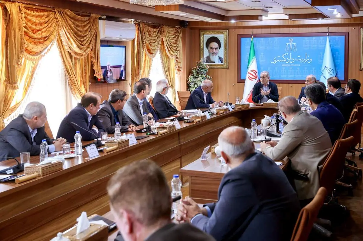 پزشکیان: با اجرای FATF داخلی، بسیاری از مصادیق فساد رفع می‌شود 
