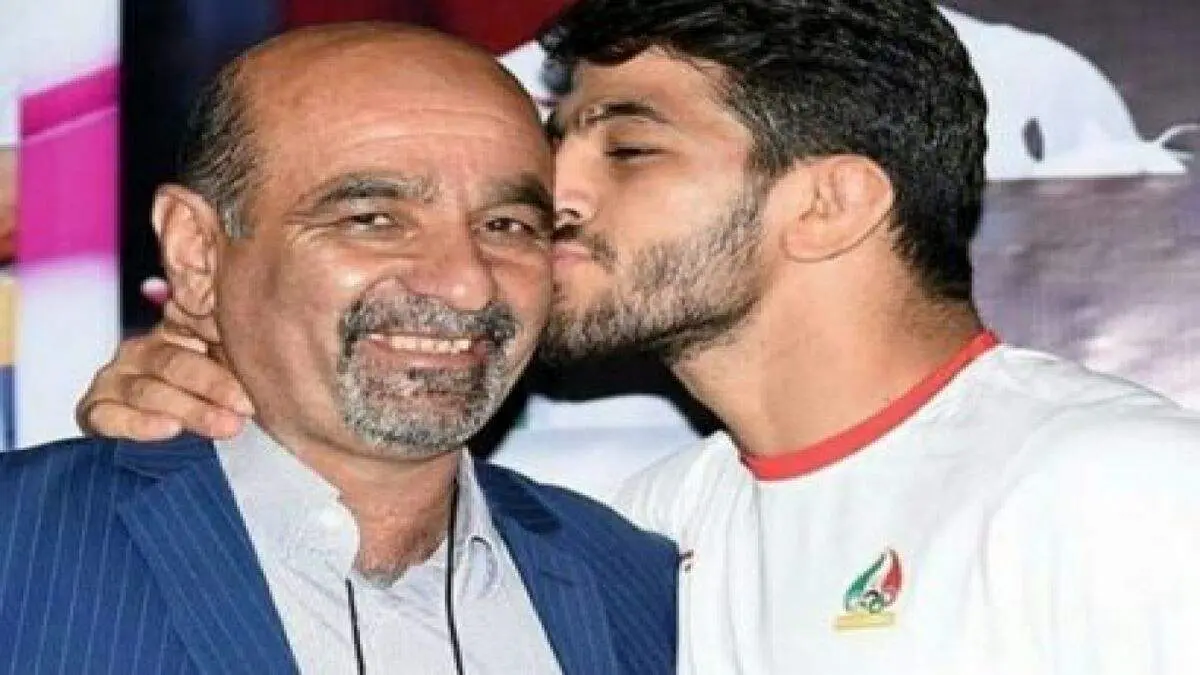 یزدانی : دوست داشتم با تیلور کشتی بگیرم /برنامه روزانه جالب یزدانی