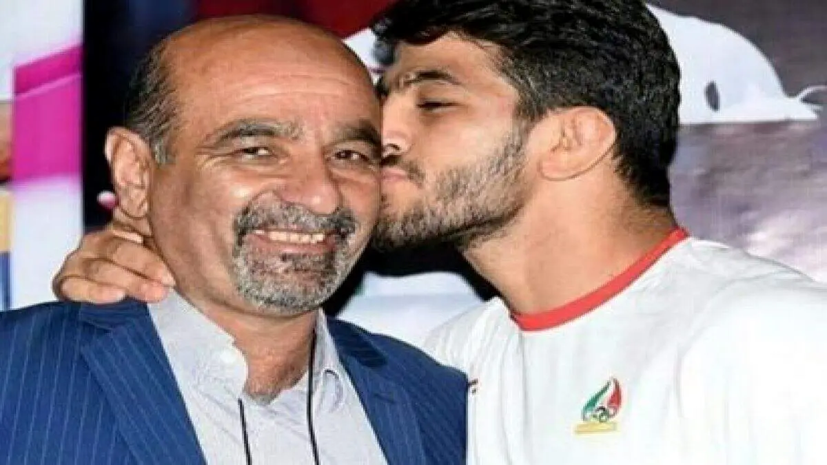 یزدانی : دوست داشتم با تیلور کشتی بگیرم /برنامه روزانه جالب یزدانی