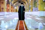 تصویر خاص از رهبر انقلاب بر مزار شهیدان رجایی و باهنر + ببینید 
