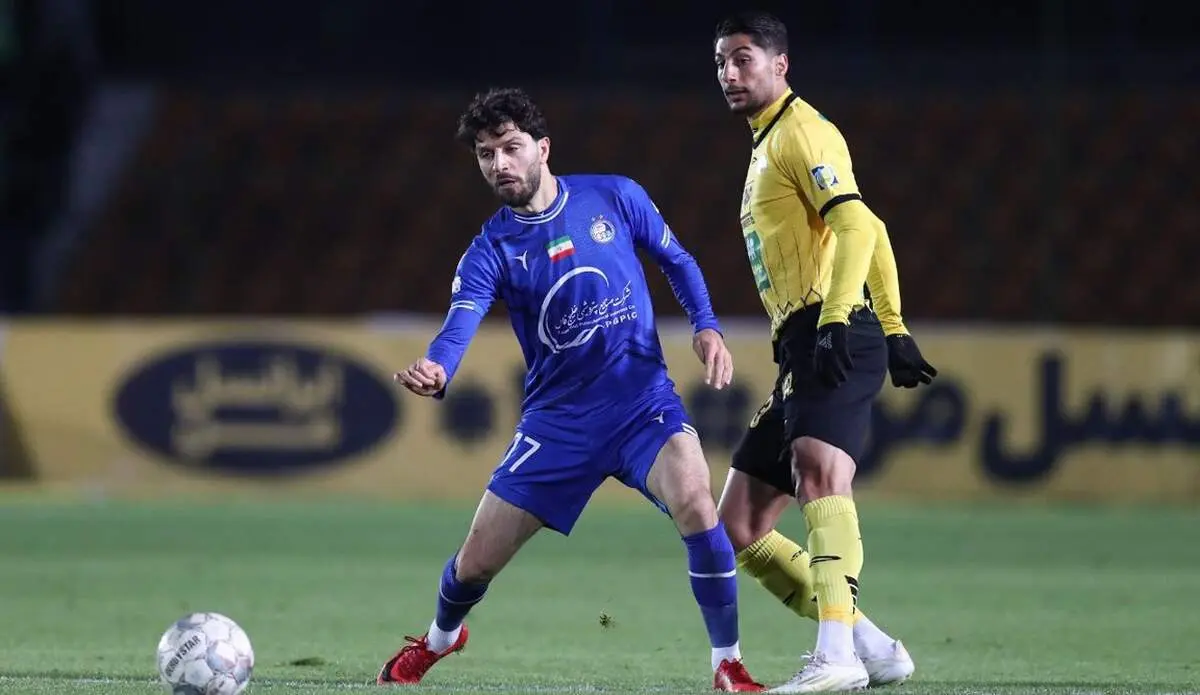 سپاهان - استقلال؛ هواداران دو تیم خواهان برد سپاهان؛ دل‌بستن پرسپولیس به شرافت جباری