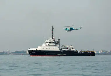 سه نقطه فلج کننده ناو آبراهام لینکلن و جرالد فورد