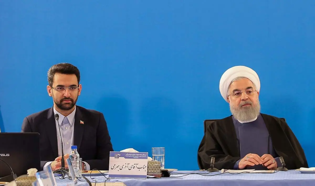 روحانی برای اولین بار به ردصلاحیت آذری جهرمی واکنش نشان داد 