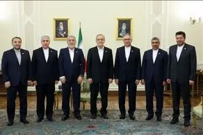پزشکیان با سفرای ایران در ۶ کشور جهان دیدار کرد 