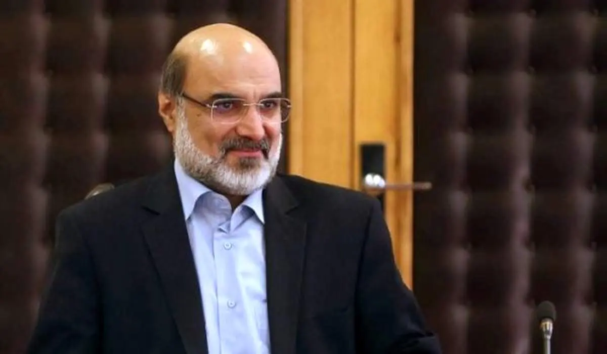 مالک باشگاه استقلال تمام قد پشت نکونام ایستاد