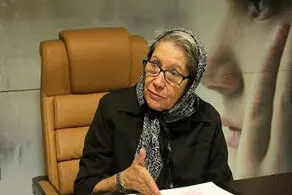 هر واکسن کرونایی که وزارت بهداشت وارد کند مورد تایید است