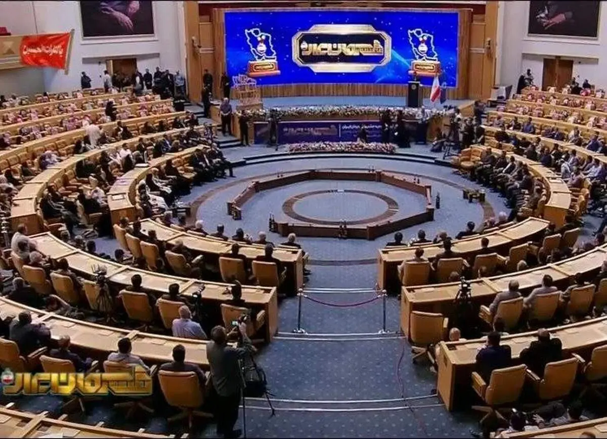 حضور پزشکیان در اختتامیه رویداد ورزشی «قهرمان ایران»