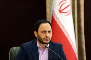 یک دانشجو خطاب به سخنگوی دولت: نه نخ گرفتم نه می‌دانم «بی بی سی می بی سی» چی هست+فیلم