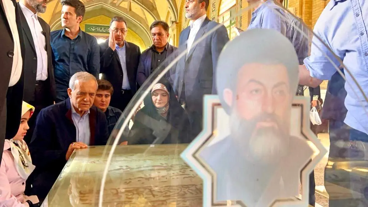 پزشکیان و دخترش بر سر مزار شهید بهشتی + عکس 