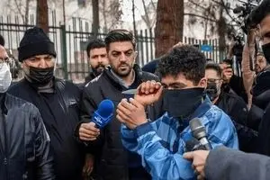 توضیح مهم برادر امیرمحمد درباره تصمیم پدرش