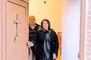 زنی که هم کلیددار کلیسا و هم کلیددار مسجد