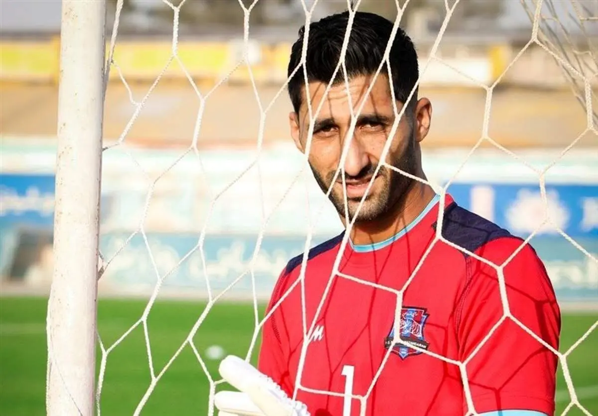 گلر استقلالی به پرسپولیس پیوست
