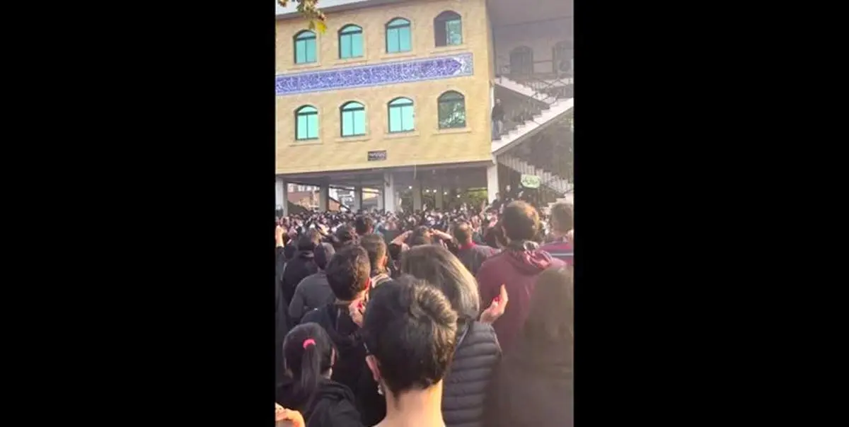 مراسم چهلم غزاله چلاوی در آمل با شعارهای ساختارشکنانه همراه شد