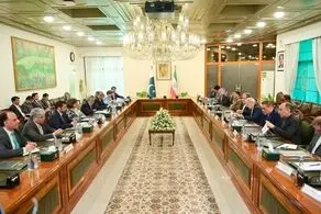 توافق عراقچی و همتای پاکستانی‌اش برای افزایش همکاری‌های دوجانبه 