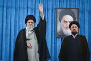 انقلاب اسلامی ایران دنیای غرب را غافلگیر کرد/ گمان نمیکردند که یک روحانی تنها بدون تجهیزات و منابع مالی بتواند یک ملت را وارد میدان کند