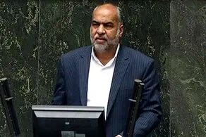 صبح امروز که با ماشین می آمدم چهره راننده‌ها مثل عزاداران بود/ مردم پول ندارند 