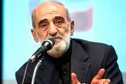 حسین شریعتمداری گرانی دلار، خودرو، پنیر، مسکن، بلیت هواپیما، دارو و مرغ را گردن دشمن بیرونی انداخت!