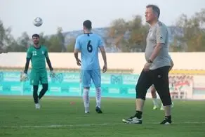 آشوبی: اسکوچیچ باید ماموریتش را تکمیل کند