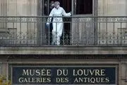 چند نفر در ارتباط با دزدی موزه لوور بازداشت شدند؟ 