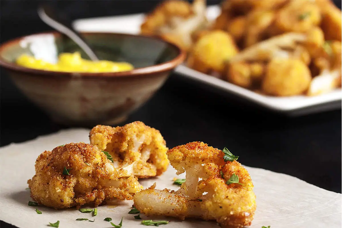 طرز تهیه کلم سوخاری، خوشمزه‌ای که این روزها دل ربوده/ فیلم