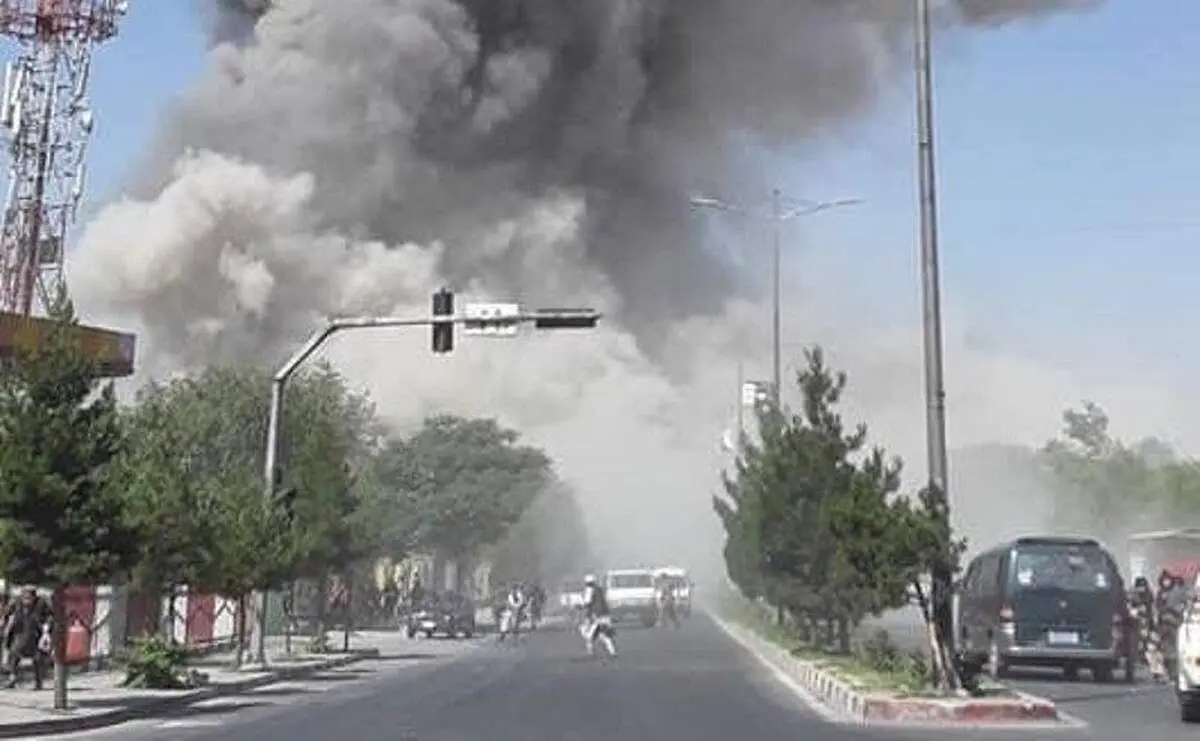 انفجار بزرگ در مسجد شیعیان/ افغانستان به خاک و خون کشیده شد
