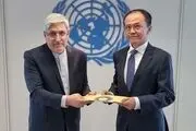 محسن نذیری اصل اعتبارنامه خود را تقدیم کرد 