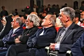 پزشکیان در اختتامیه جشنواره: بسیاری از شب‌ها از تلخی اتفاقات اخیر کشور نمی‌خوابم