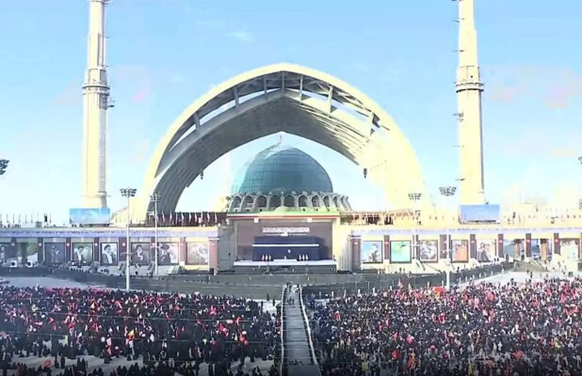 برگزاری مراسم وداع با آقای شهید ایران در مصلای امام خمینی(ره)