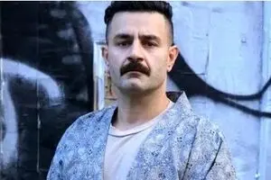  رونمایی شاهین نجفی از نگاه سلطنت‌طلبان به دموکراسی