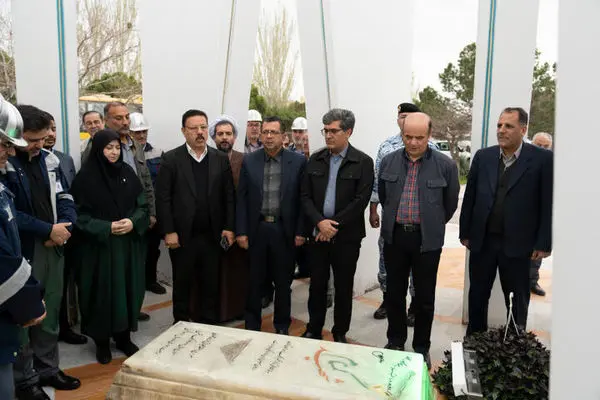 بازدید معاون رئیس‌جمهور و رئیس سازمان حفاظت محیط زیست از پتروشیمی تبریز