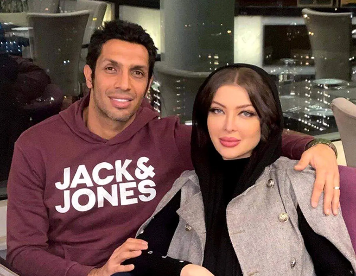 دیدار خانوادگی سپهر حیدری با پرسپولیسی محبوب !  + عکس