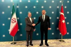 گفتگوی تلفنی وزرای خارجه ایران و ترکیه