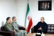 دیدار فرمانده کل ارتش با رئیس‌جمهور/ پزشکیان: ارتش با آمادگی عملیاتی بالا اقتدار دفاعی کشور را به نمایش گذاشت