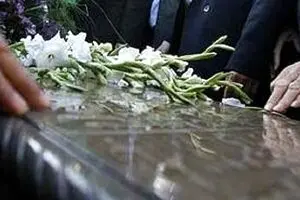 حضور شرم آور زنان لخت رقصنده در یک مراسم ختم! عکس