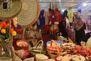بازدید رئیس‌جمهور از نمایشگاه توانمندی‌های ساحل‌نشینان هرمزگانی