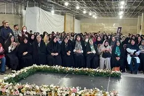 پروانه مافی در همایش زنان حامی پزشکیان: سیاست گذاری در حوزه آشتی با زنان باید مورد توجه باشد!