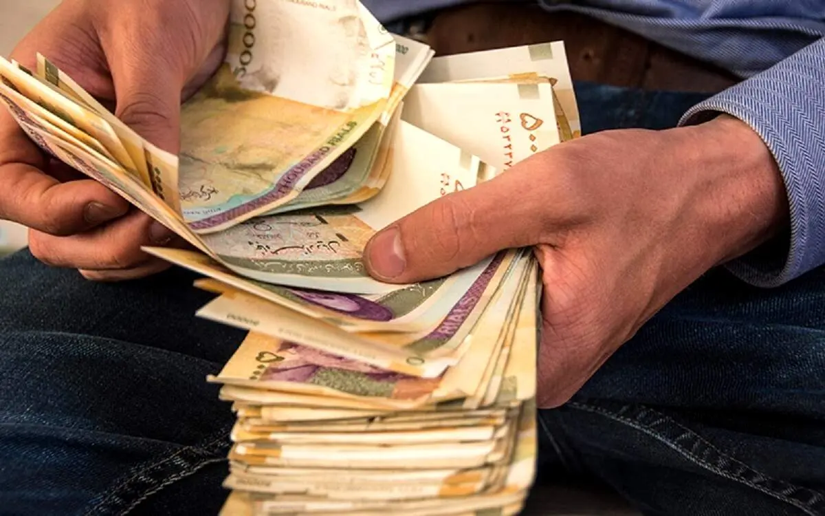 پرداخت عیدی بازنشستگان به تاخیر افتاد؟